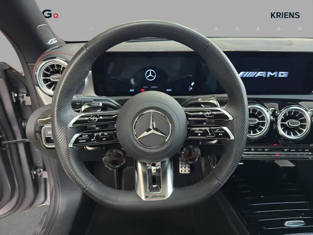 Mercedes-Benz CLA 35 4M - AMG / 360 Grad Kamera / Panorama-Dach / Soundsystem