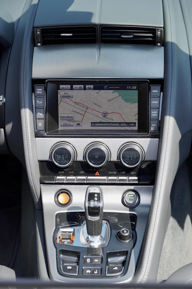 Jaguar F-Type Convertible S 5.0 V8 S/C
