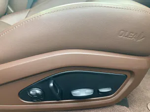 PORSCHE Taycan 4S