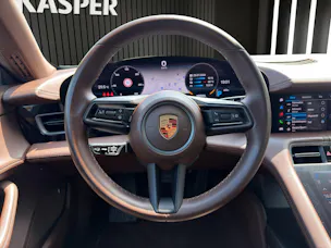 PORSCHE Taycan 4S