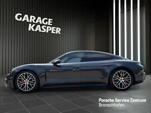 PORSCHE Taycan 4S