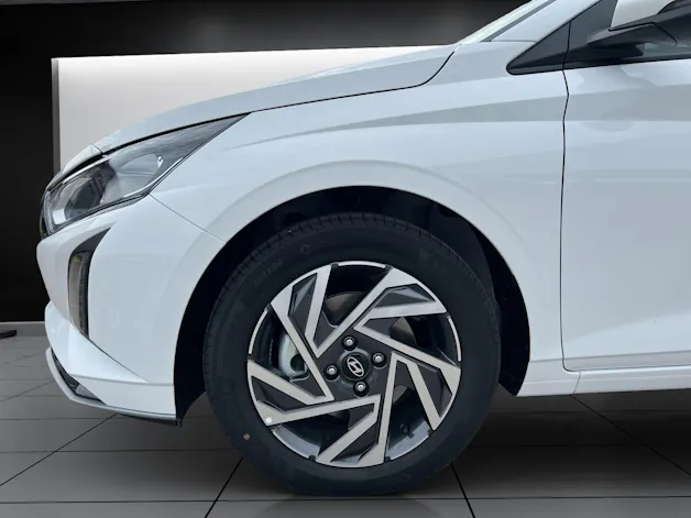 Hyundai i20 1.0 T-GDi Amplia DCT