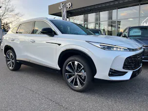 MG HS 1.5 T Hybrid+ Luxury