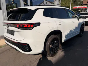 VW Tayron 2.0 TDI 193 PS 4Motion R-LINE *** BLACK STYLE PAKET & 360 GRAD KAMERA