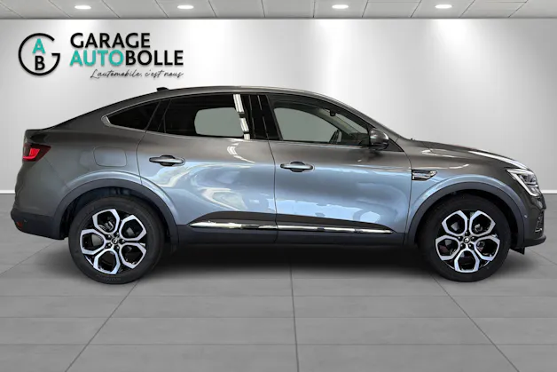 Renault Arkana 1.6 E-Tech Techno