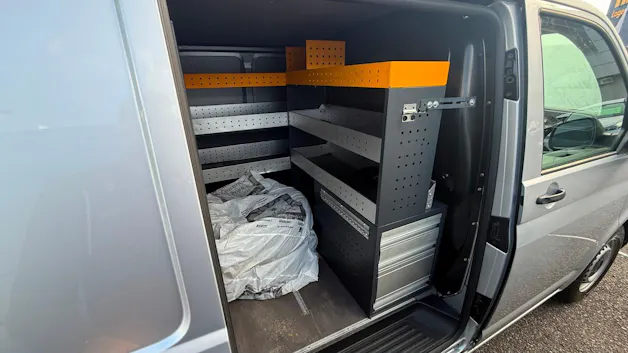 VW T6.1 2.0 TDI EINBAU-SCHRÄNKE!!!