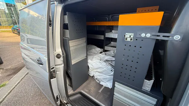 VW T6.1 2.0 TDI EINBAU-SCHRÄNKE!!!