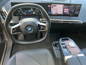 BMW iX xDrive50
