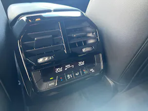 BMW iX xDrive50