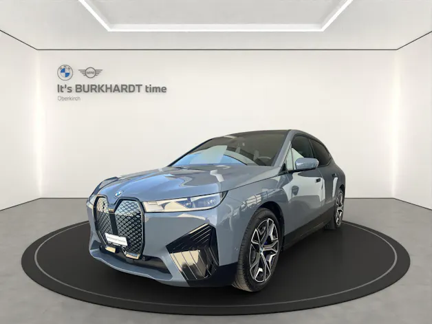 BMW iX xDrive50