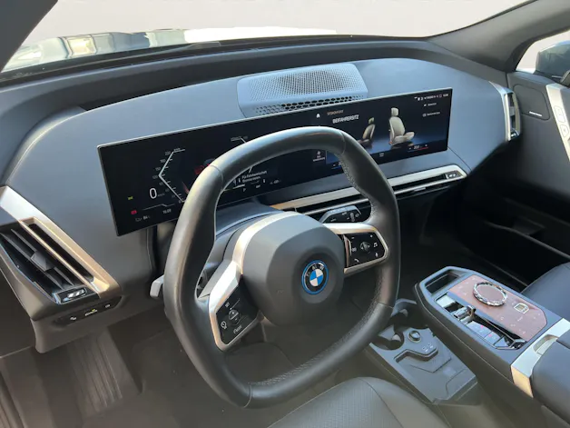 BMW iX xDrive50