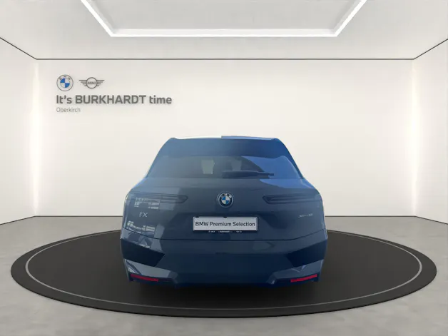 BMW iX xDrive50