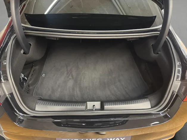 Mercedes-Benz CLA 200 - AMG / 360 Grad Kamera / Soundsystem / Multibeam LED