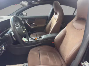 Mercedes-Benz CLA 200 - AMG / 360 Grad Kamera / Soundsystem / Multibeam LED