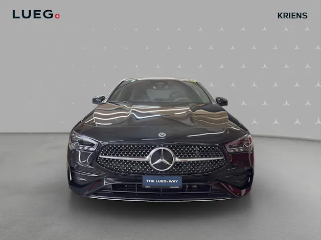 Mercedes-Benz CLA 200 - AMG / 360 Grad Kamera / Soundsystem / Multibeam LED