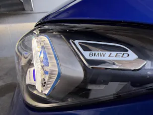 BMW BMW 330e x DriveTouring Steptronic - M Sport