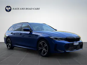 BMW BMW 330e x DriveTouring Steptronic - M Sport