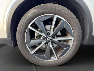 NISSAN Qashqai 1.3 DIG-T MHEV Tekna Xtronic