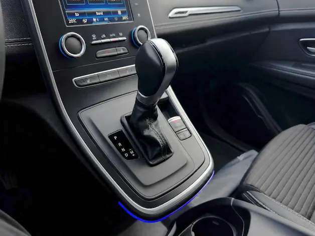 Renault Grand Scénic 1.8 dCi Intens EDC