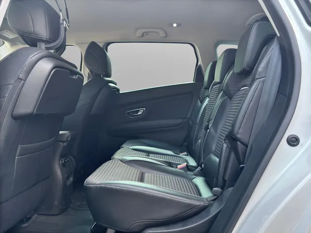 Renault Grand Scénic 1.8 dCi Intens EDC