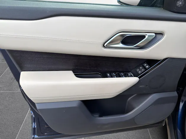 Land Rover Range Rover Velar 3.0 D I6 300 S