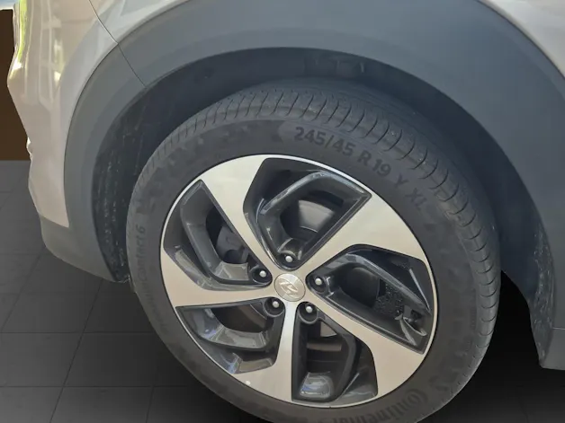 Hyundai Tucson 1.6 T-GDi Premium 4WD