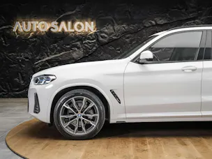 BMW X3 xDrive 20i M Sport *Facelift*Panorama*Laser*Leder Vernasca*