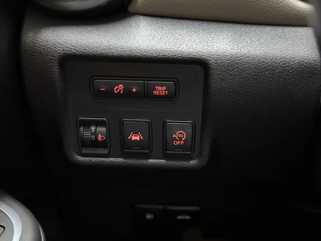 Nissan Micra IG-T 100 tekna Xtronic
