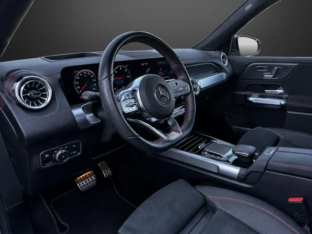 MERCEDES-BENZ EQB 350 AMG Line 4Matic