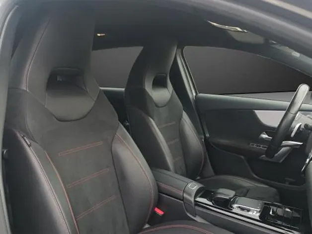 Mercedes-Benz A 250 AMG Line