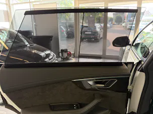 AUDI SQ8 TFSI quattro | CH Fzg. | NP: 199K | Carbon | Nachtsicht | Massage | B&O Advanced | AHK | Standheiz. | VOLL |