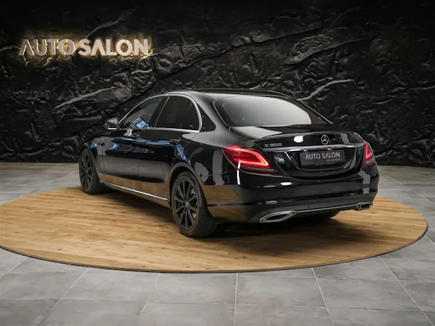 Mercedes-Benz C 300 Avantgarde 9G-Tronic *Sitzheizung*Rückfahrkamera*Multibeam LED Scheinwerfer*