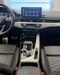 Audi RS4 Avant quattro tiptronic