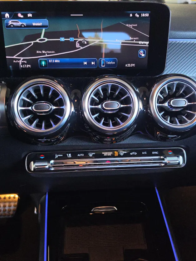 Mercedes-Benz GLB 220 4Matic AMG Line 8G-Tronic