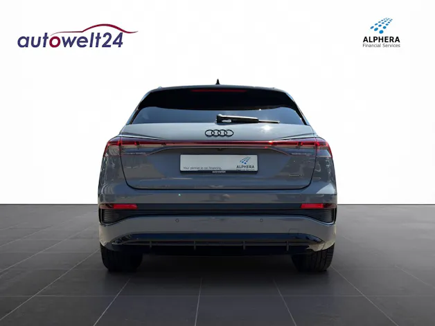 Audi Q4 e-tron 50 quattro S-LINE!!!