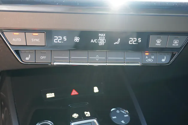 Audi Q4 e-tron 50 quattro S-LINE!!!
