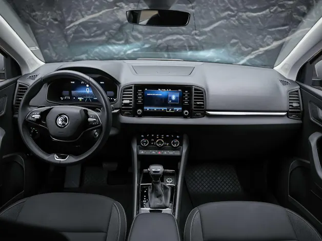 Škoda Karoq 1.5 TSI Selection DSG *Sitzheizung*Lenkradheizung*Rückfahrkamera*