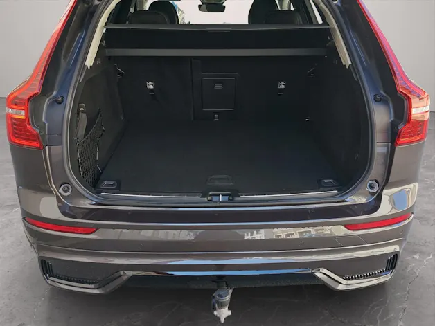 VOLVO XC60 2.0 B4 MH Ultimate Dark AWD
