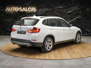 BMW X1 xDrive 20i Steptronic *CH Auto*LED*Sitzheizung*Tempomat*