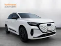 AUDI Q4 e-tron SUV quattro performance Swiss Ski