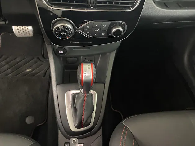 Renault Clio 1.6 T RS 220 Trophy EDC