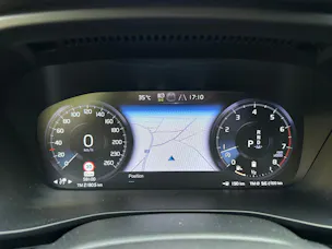 Volvo XC40 B4 Benzin Mild Hybrid AWD R-Design Geartronic