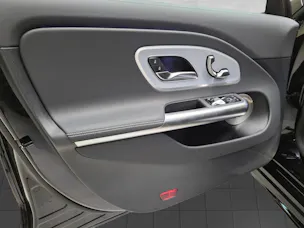Mercedes-Benz CLA Shooting Brake 220 4Matic 8G-DCT