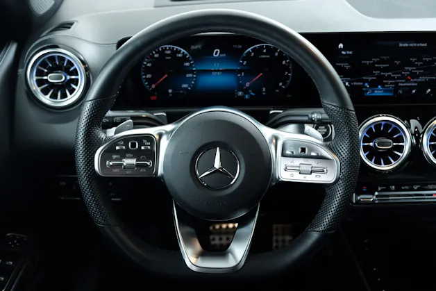 Mercedes-Benz GLB 250 4Matic AMG Line 8G-Tronic
