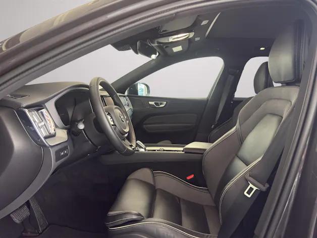 VOLVO XC60 2.0 T8 TE XCENTRIC eAWD