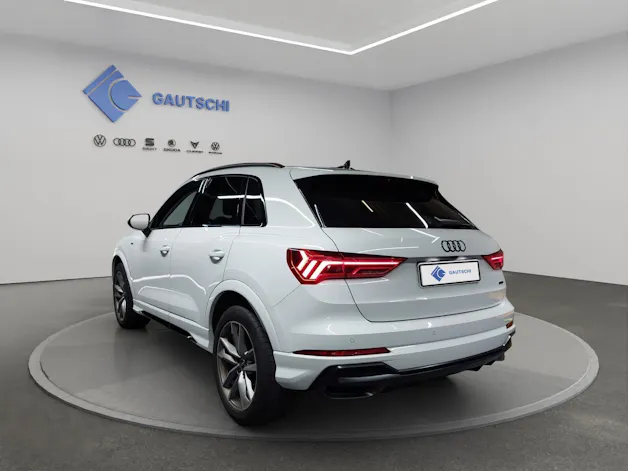 Audi Q3 35 TDI S line quattro S-tronic
