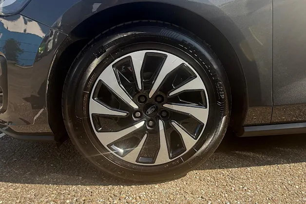 Ford Focus 1.0 MHEV Titanium X Automat
