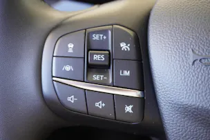 Ford Focus 1.0 MHEV Titanium X Automat