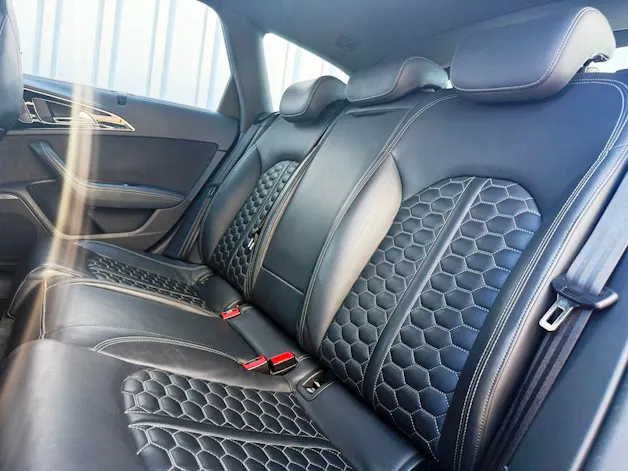 Audi RS6 Avant 4.0 TFSI V8 performance quattro