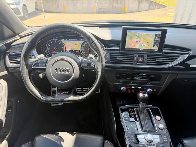 Audi RS6 Avant 4.0 TFSI V8 performance quattro
